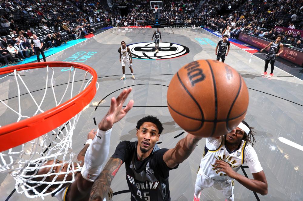 他在防守环 他在防守环