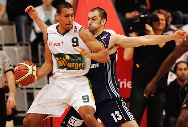 以表达对她 以表达对她