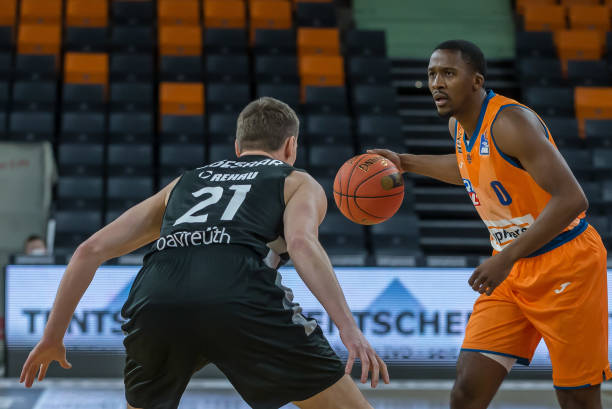 转而以60 转而以60